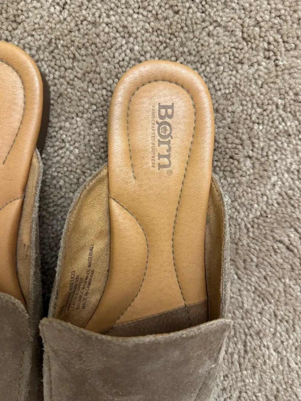 Born Lamara Taupe Suede Mule Loafers Comfort Flats Size 10